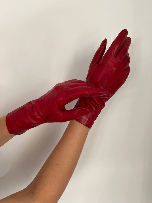 Продам перчатки женские, кожа, р. 6.5