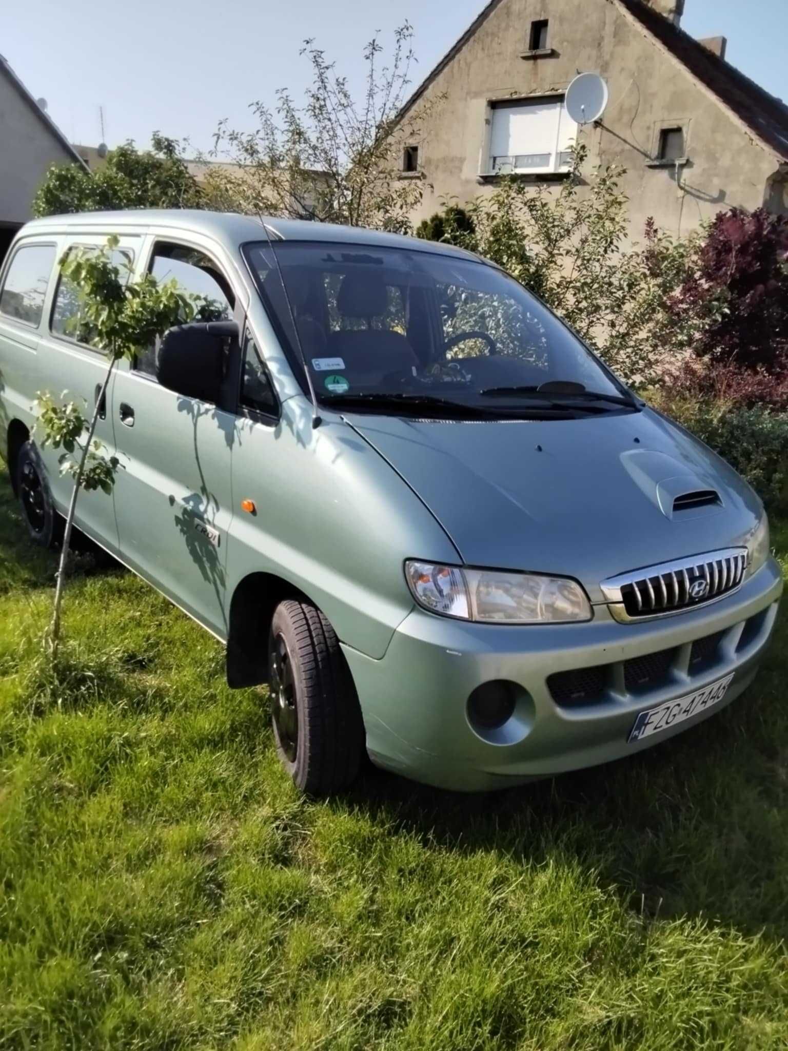 Fajny busik Hyundai H1