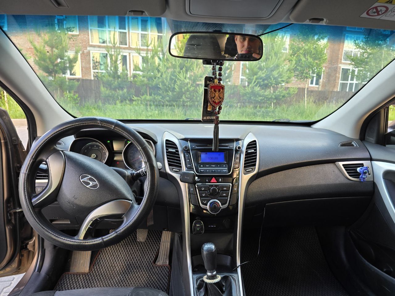 Hyundai i30 2014