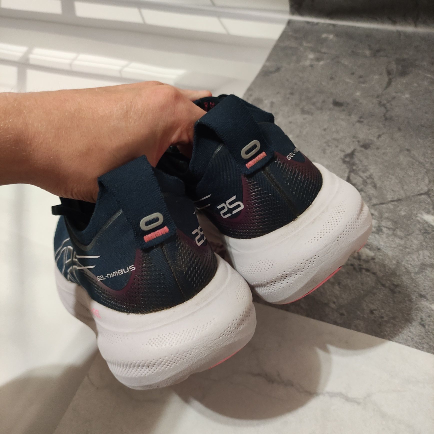 Кросівки ASICS gel nimbus 25 чоловічі
