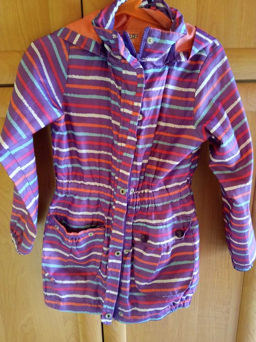 Kurtka/ płaszczyk przeciwdeszczowy 104