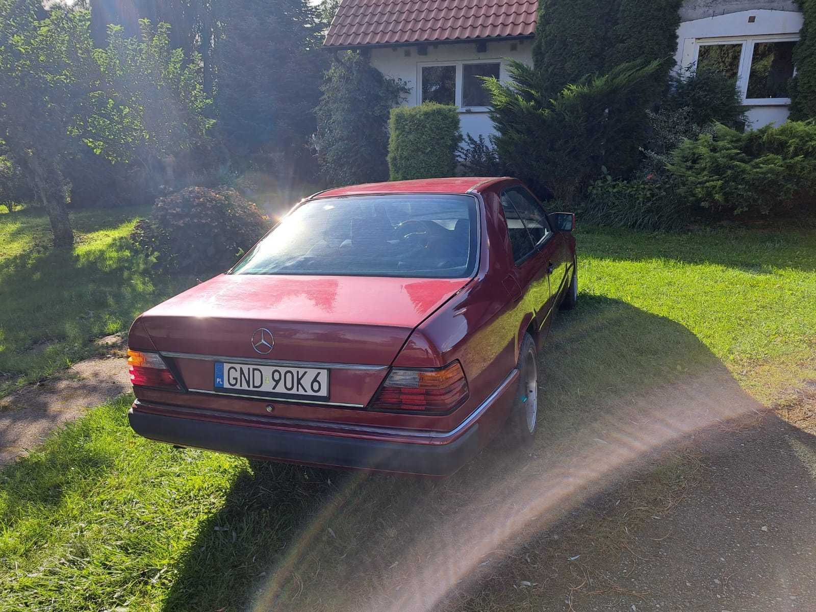 Mercedes 124 Coupe