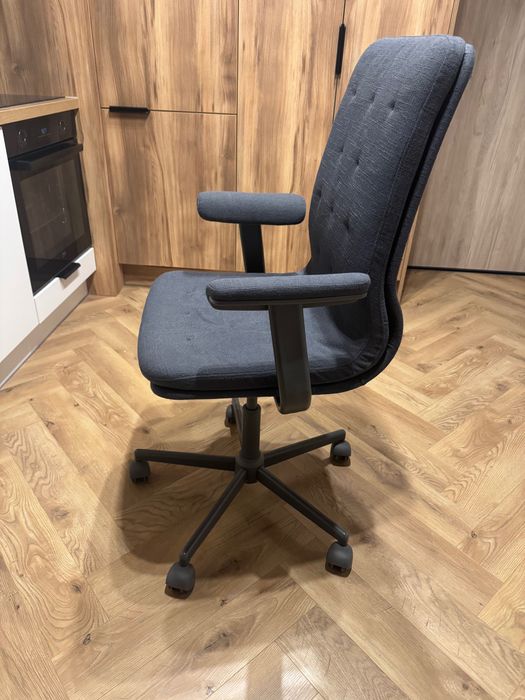 Krzesło konferencyjne- biurowe Ikea MULLFJÄLLET