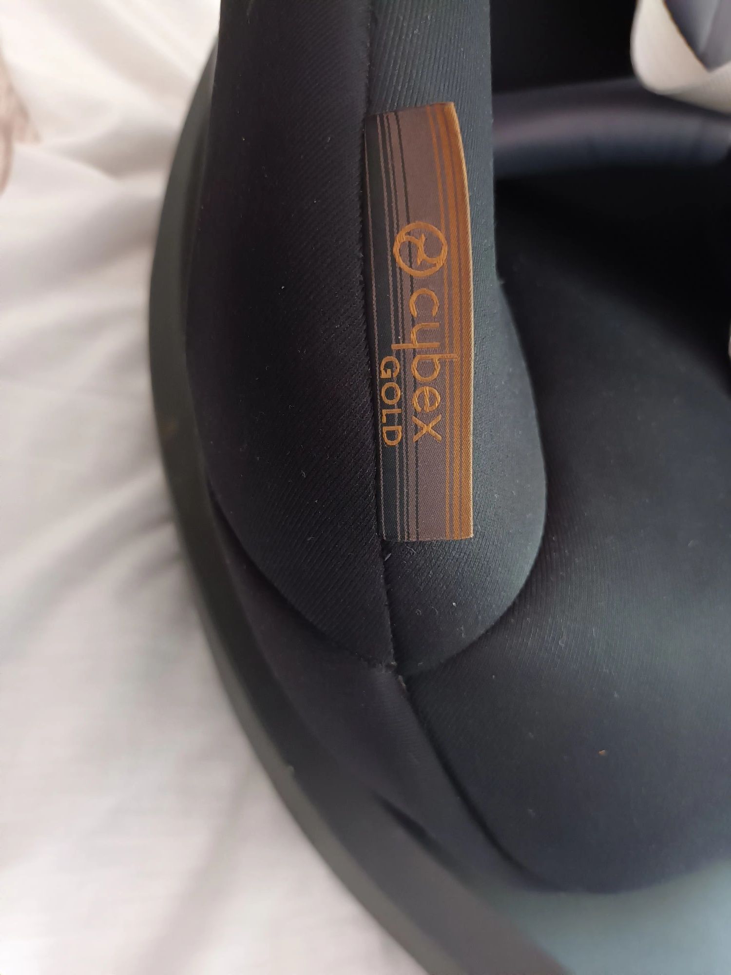 Cadeira auto Cybex Sirona S i-Size (45-105cm)