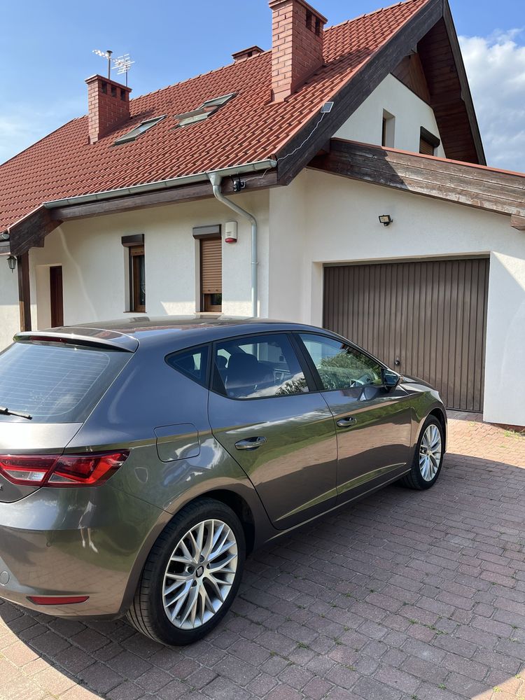 Sprzedan seat leon 3 2014