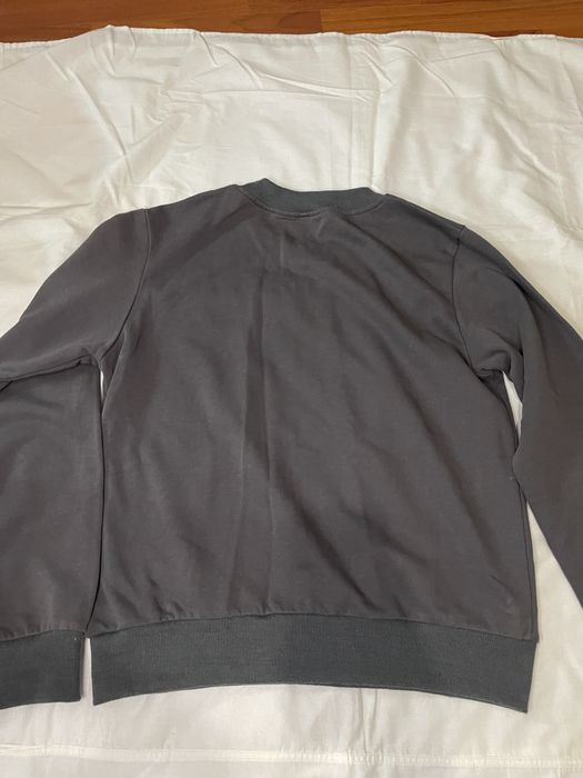 Сіра жіноча кофта