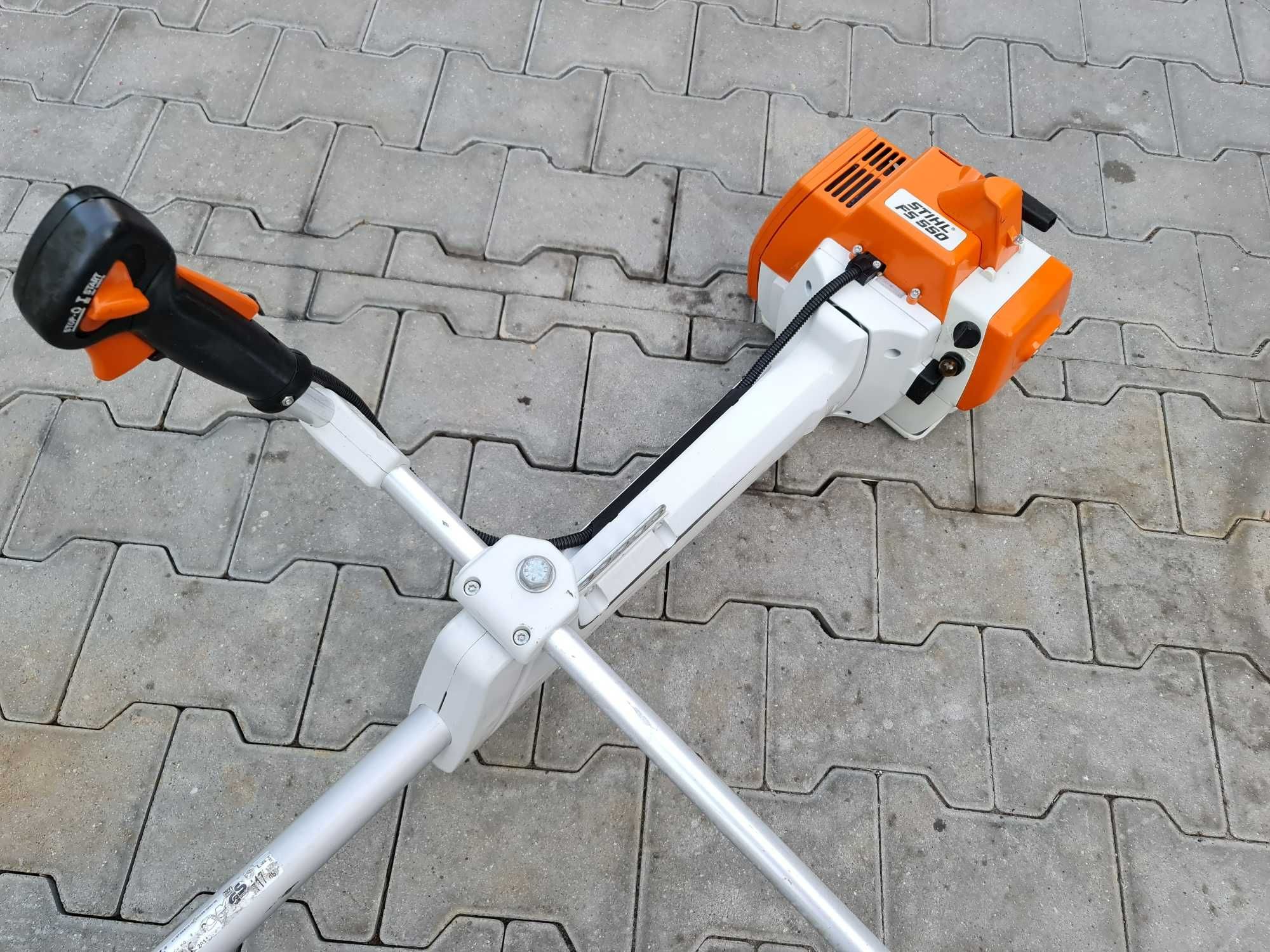 KOSA Spalinowa Podkaszarka STIHL FS550 FS 550