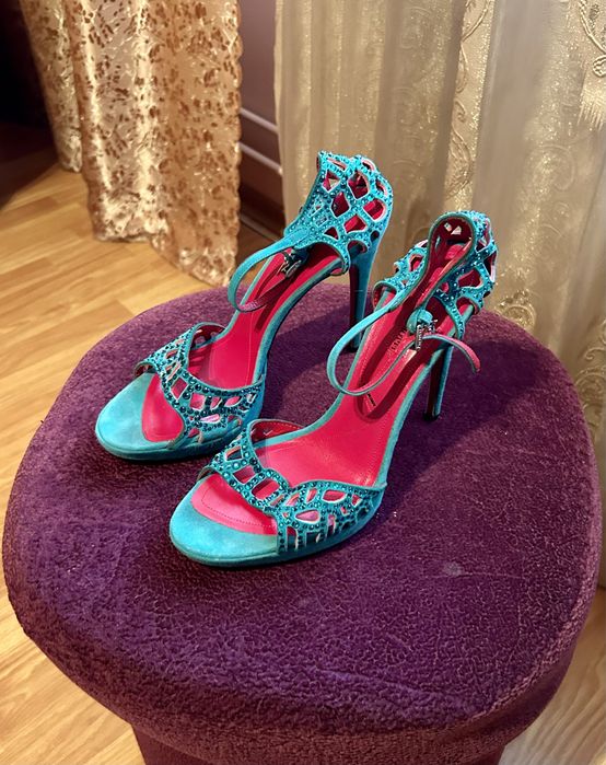 Жіночі туфлі Cesare Paciotti Оригінал