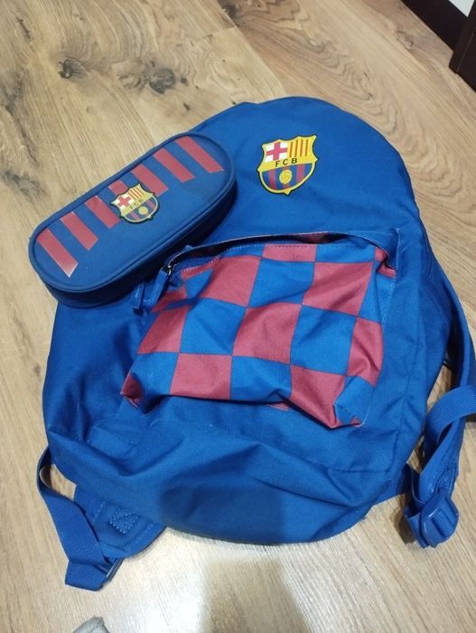 Plecak + piórnik dla maniaka FCB