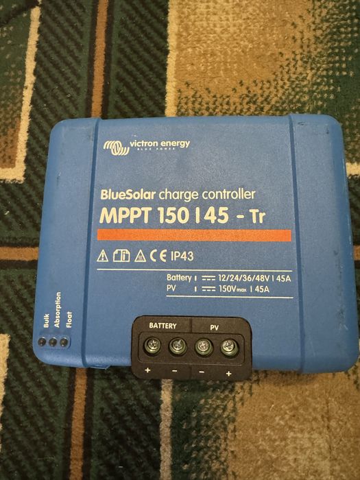 Контроллер Victron Energy BlueSolar MPPT 150/45-MC4 (45А, 12/24/48В)