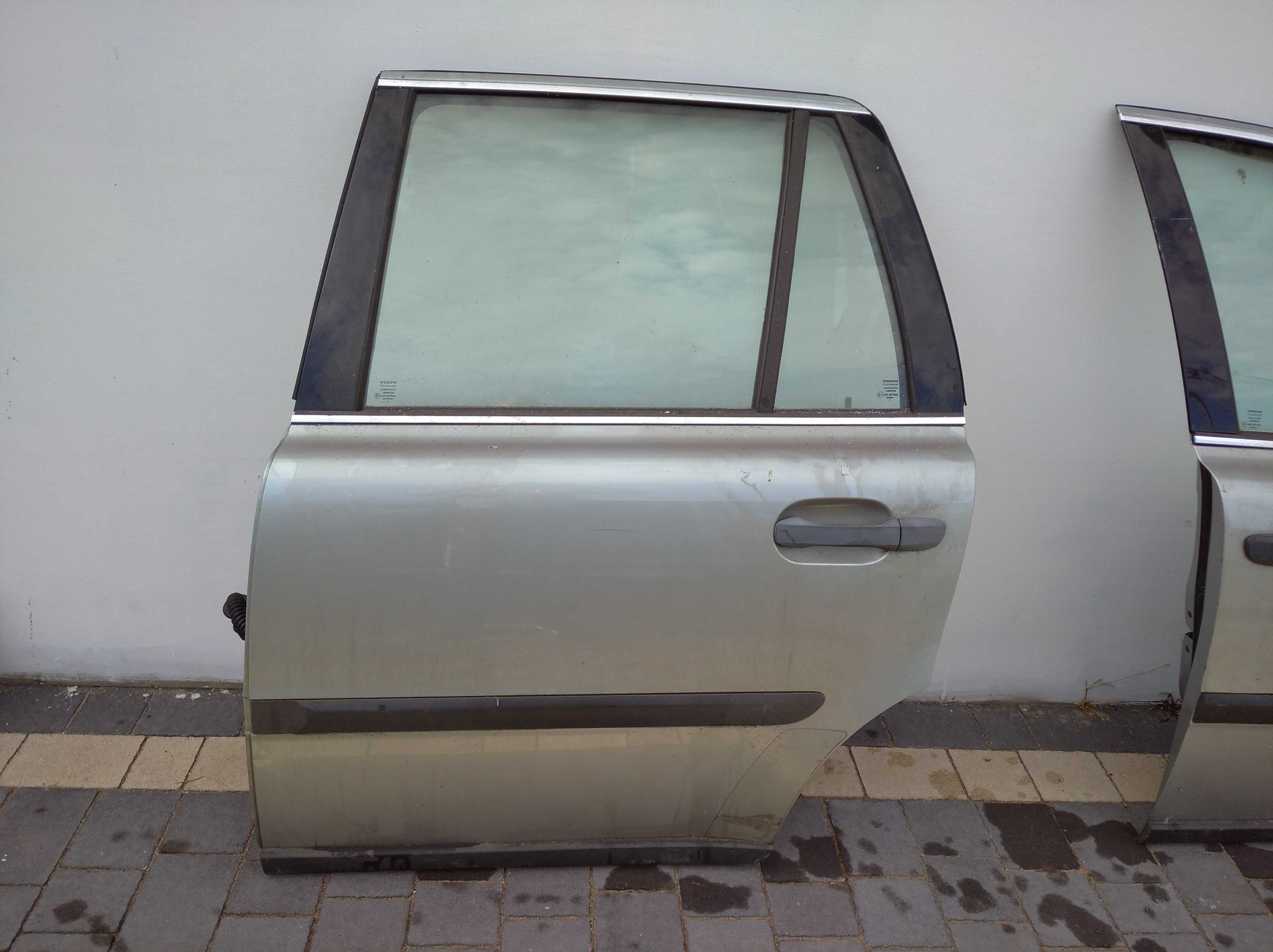 VOLVO XC90 Drzwi Lewe Przednie 02-06