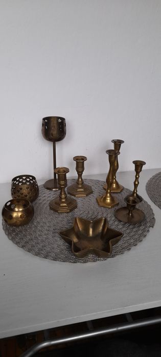 Świeczniki mosiężne.Czytaj opis
