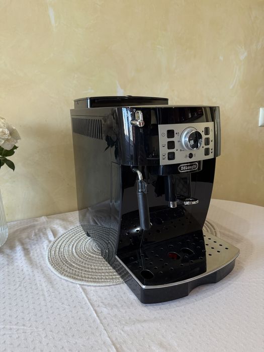 Кавомашина Delonghi Magnifica S