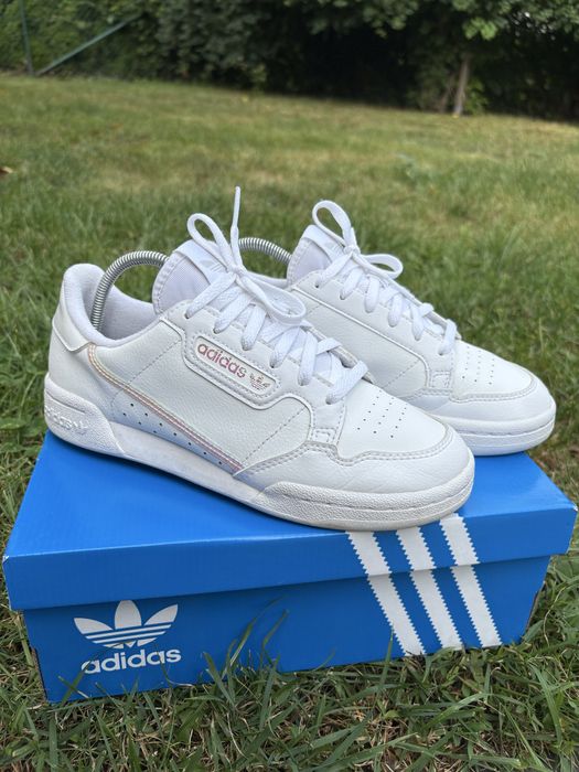 Buty Adidas Continental 37,5