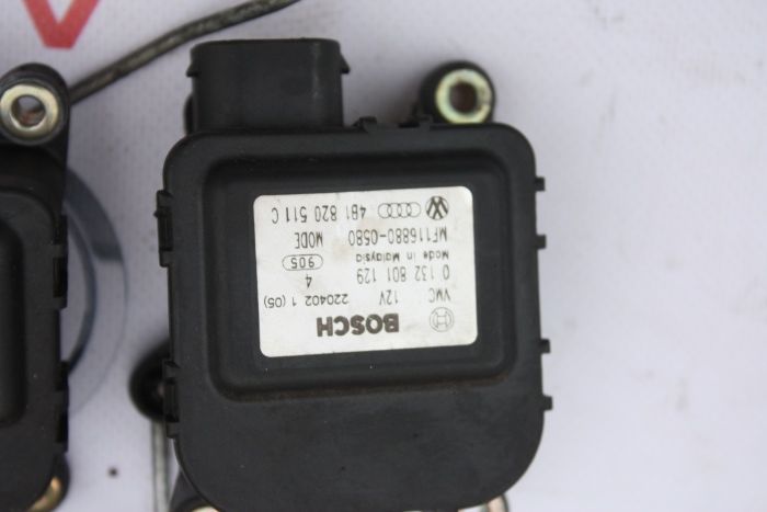 Резистор печки \ моторчик заслонки печки Audi A6 C5 Audi A4 B6