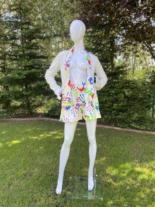 Manekin damski calopistaciowy biały mało używany jak nowy