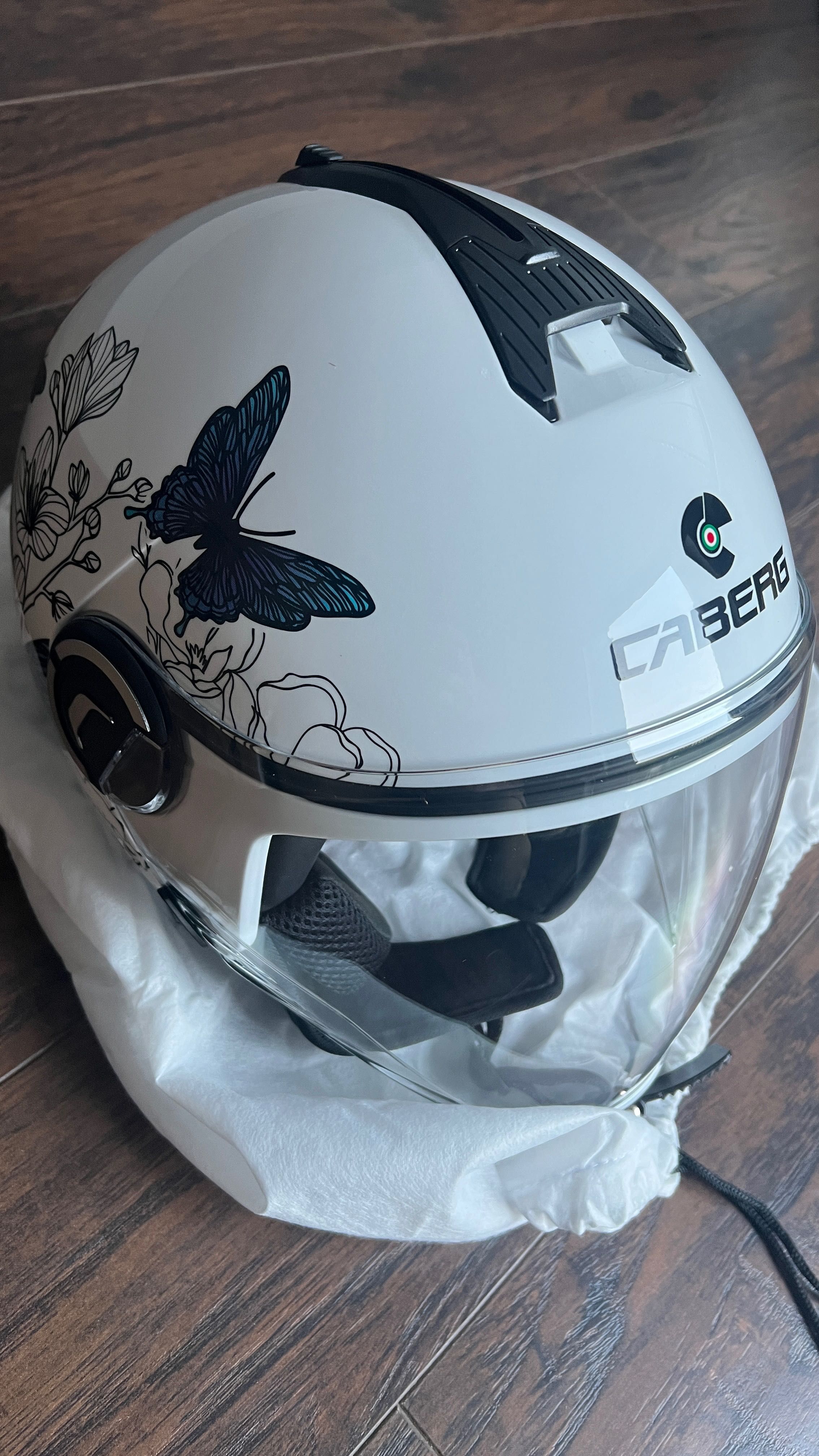 Kask Caberg RIVIERA V4 X