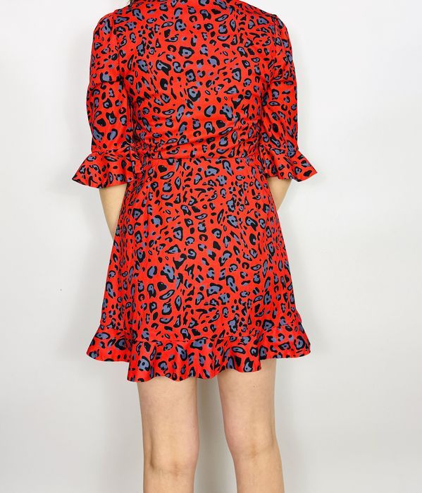 Czerwony kombinezon w panterkę z falbanami S 36