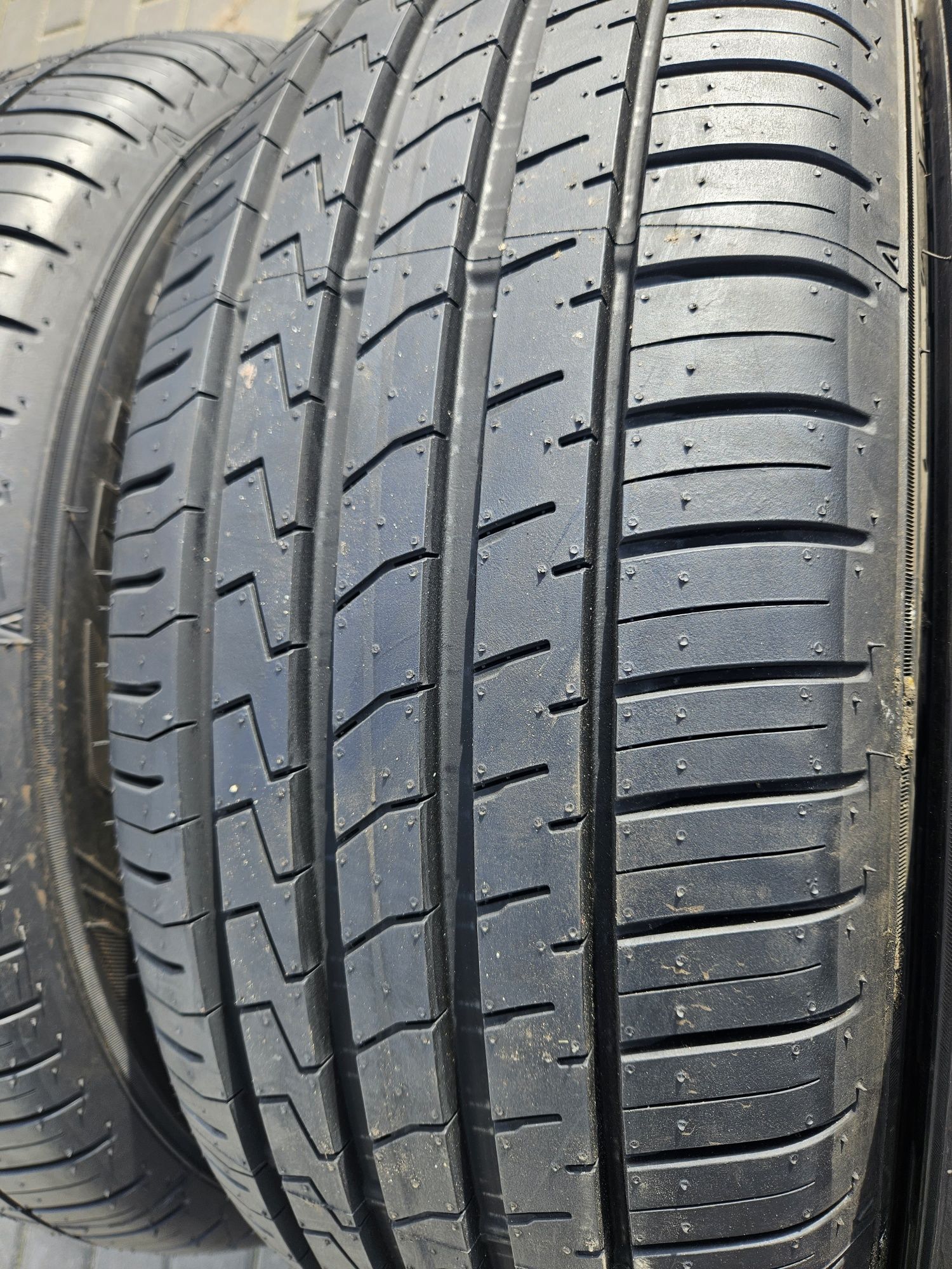 Opony Falken Ziex ze310 ecorun 225/60 R16 98W nowe