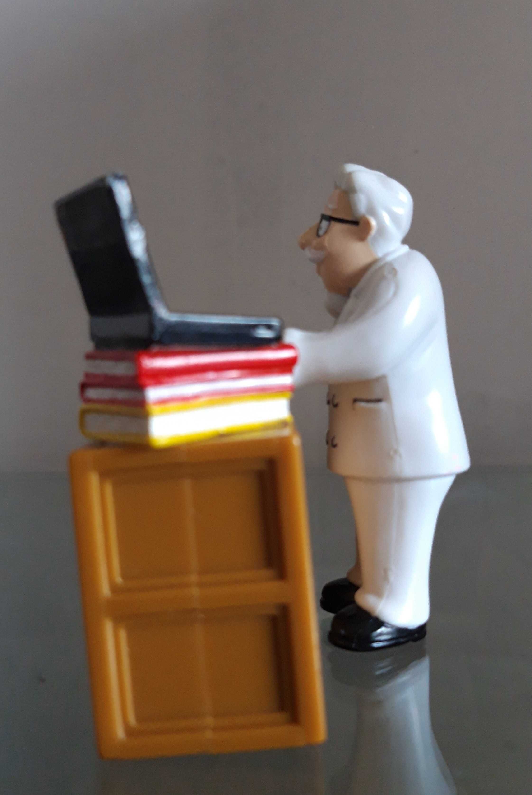 Figurka KFC  Harland David Sanders