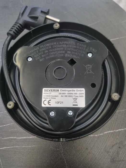 Чайник електричний Severin