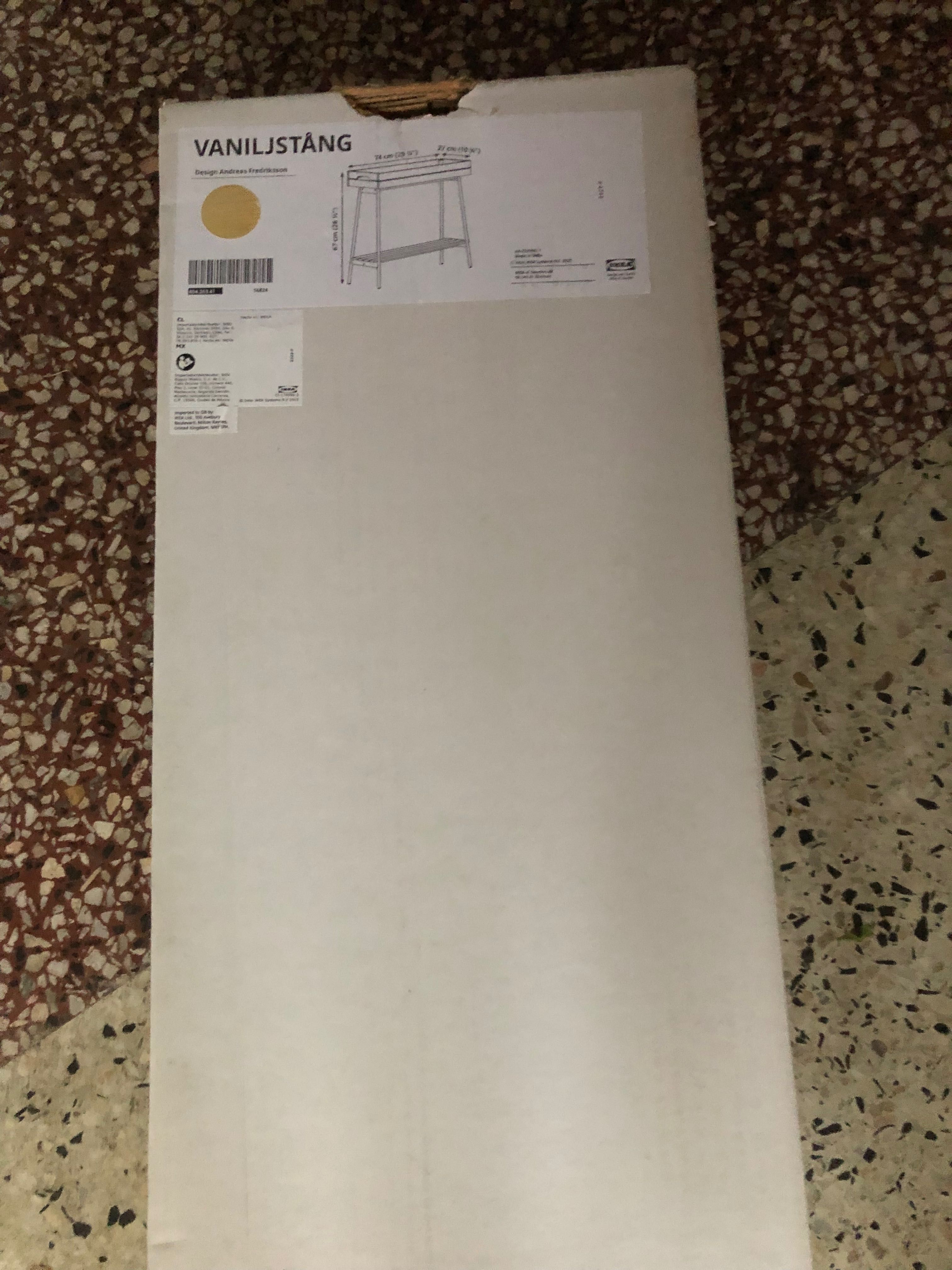 Ikea VANILJSTÅNG
Stojak na doniczkę, sosna/czarny, 67 cm