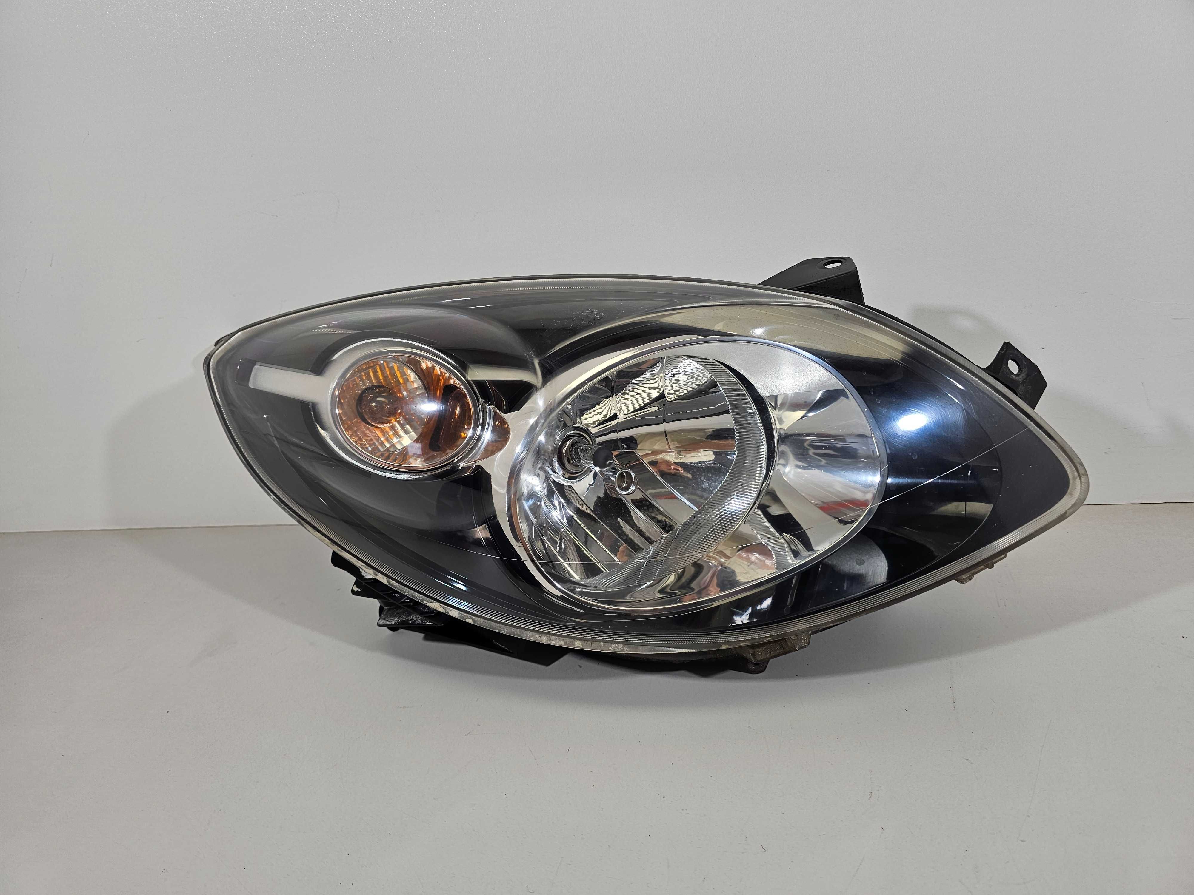 Renault Twingo II 2 06-10r. Lampa Przód Przednia Prawa Europa Stan BDB