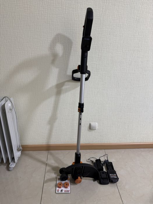 Тример акумуляторный WORX