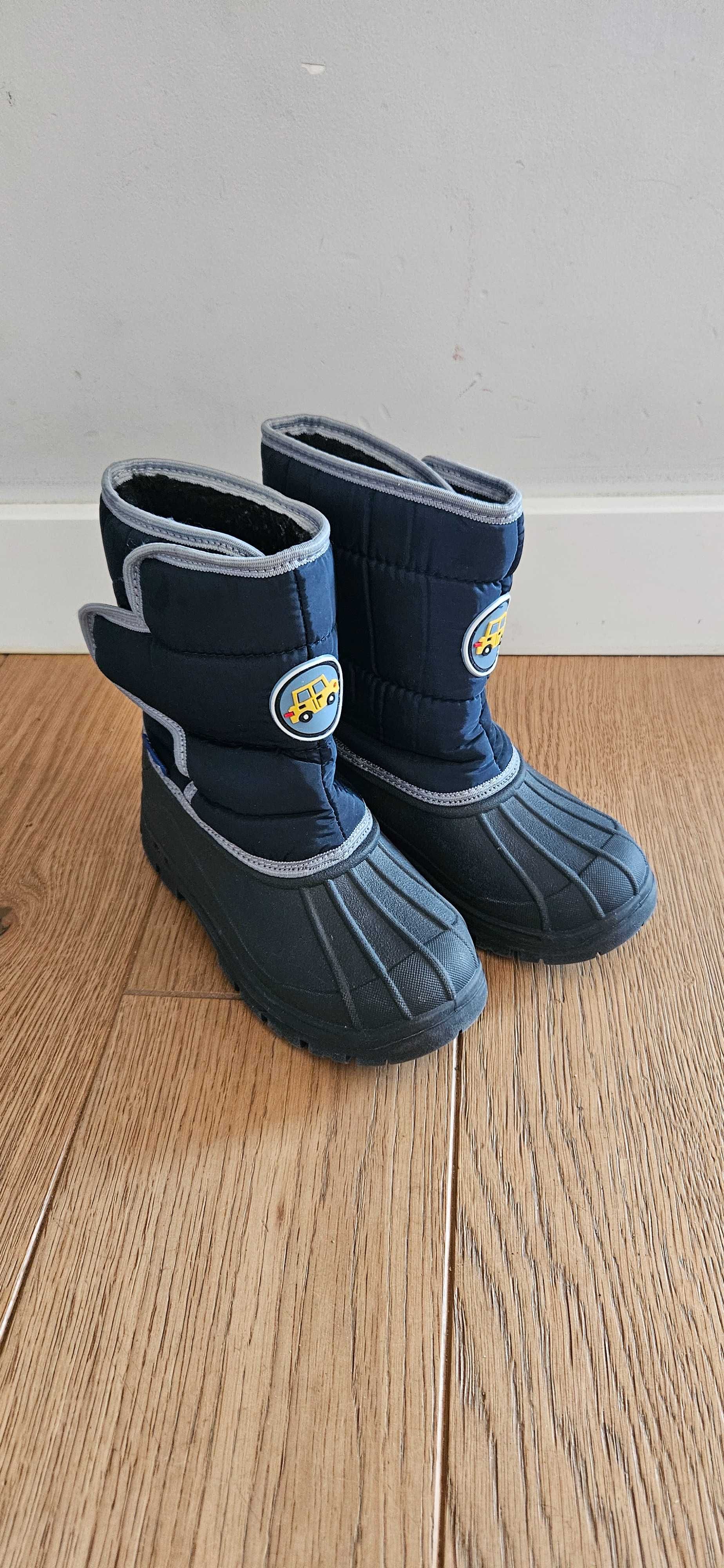 Śniegowce 30 buty zimowe stan idealny