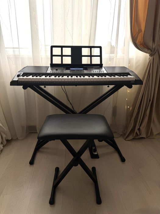 Синтезатор Casio CT-X5000, танкетка та sustain педаль