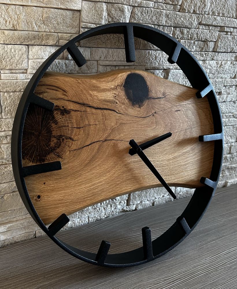 Zegar w stylu loft z drewna dębu - średnica 35 cm