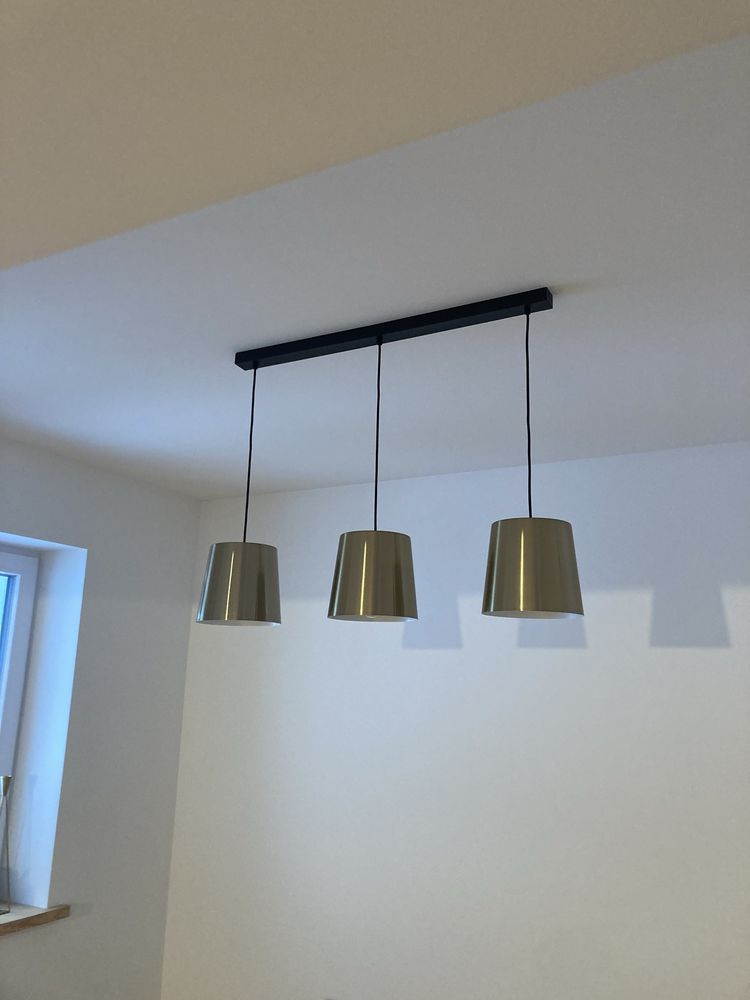Lampa sufitowa zlote klosze 3 klosze