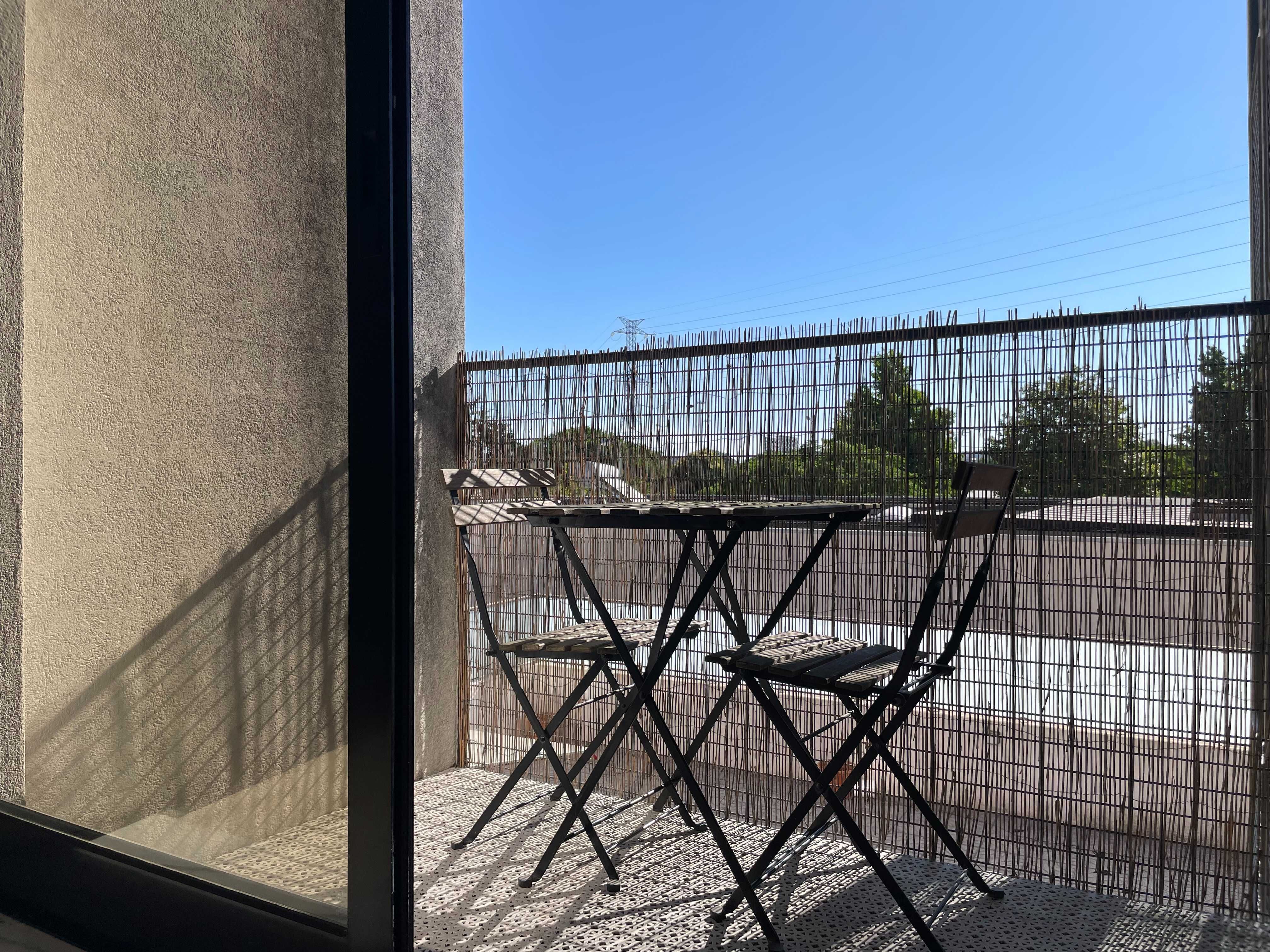 Apartamento T2 com 2 lugares de garagem em S. Mamede de Infesta