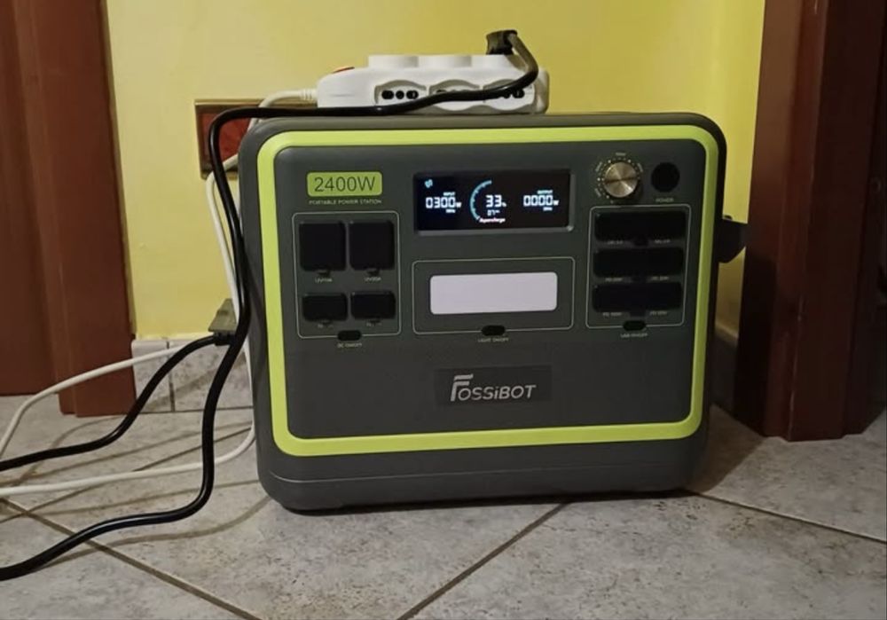 Зарядна станція Fossibot F2400