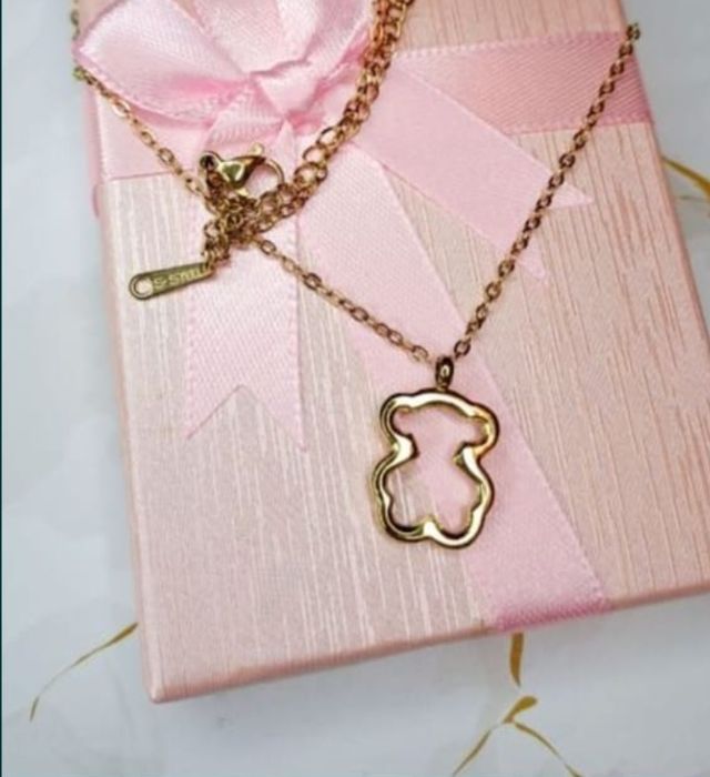 Naszyjnik z pustym misiem