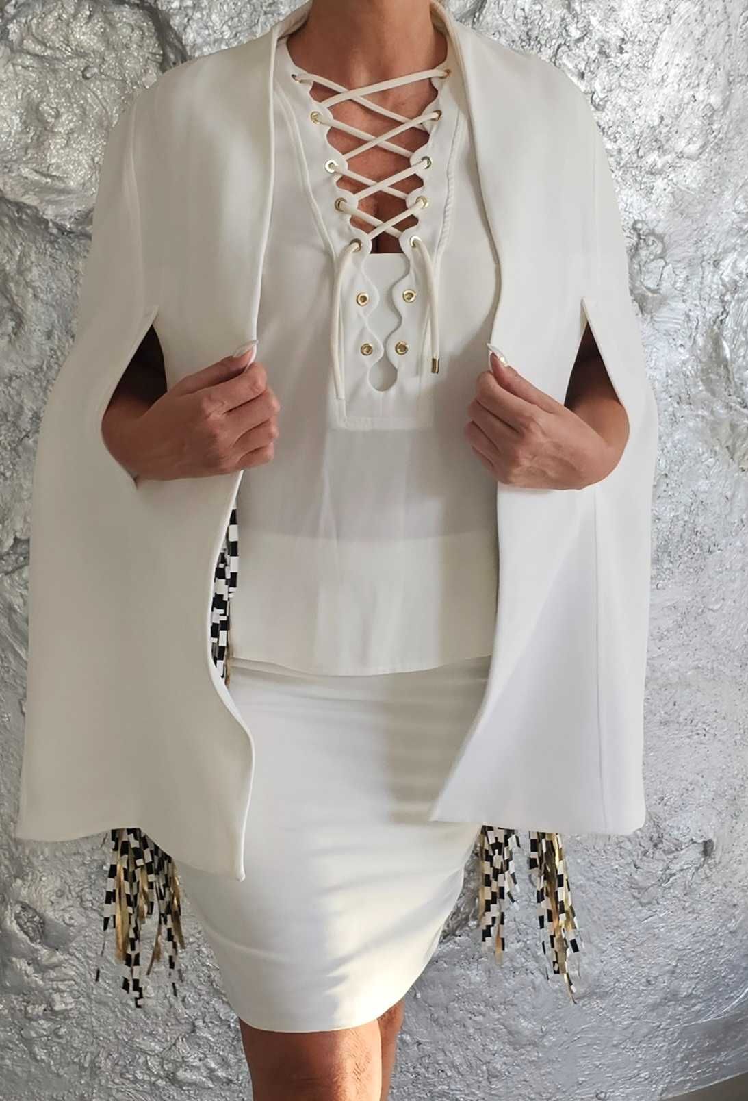 Elisabetta Franchi peleryna ponczo eleganckie roz UNI