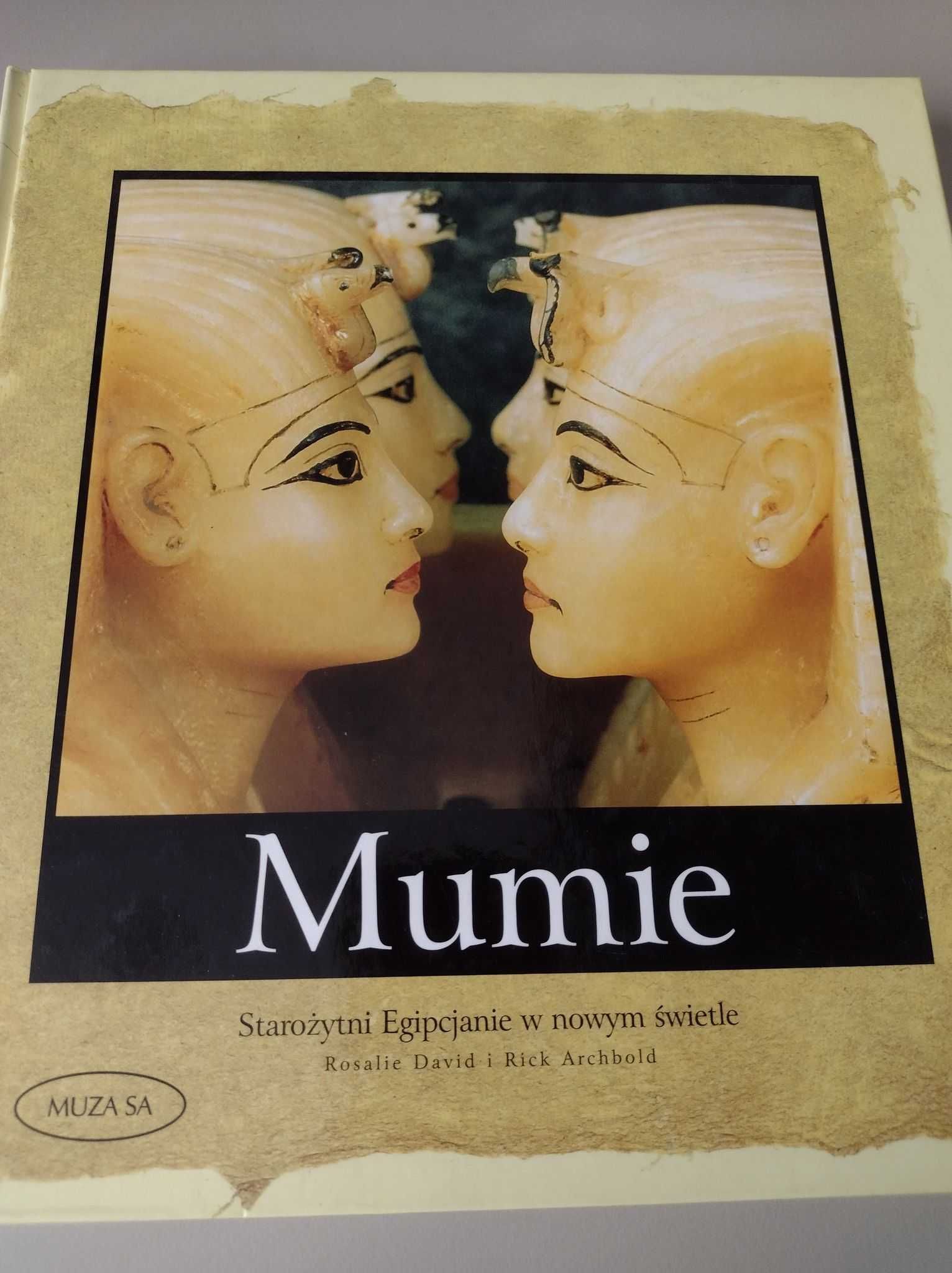 Mumie. Starożytni Egipcjanie w nowym świetle