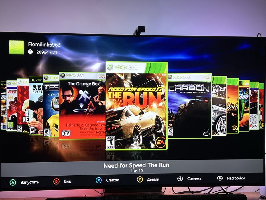 Xbox 360 Slim (+ геймпад)