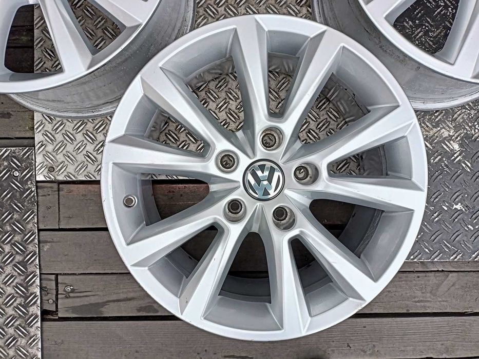 Oryginał felgi 18cali Volkswagen Touareg Audi Q7 Porsche Cayenne 8116