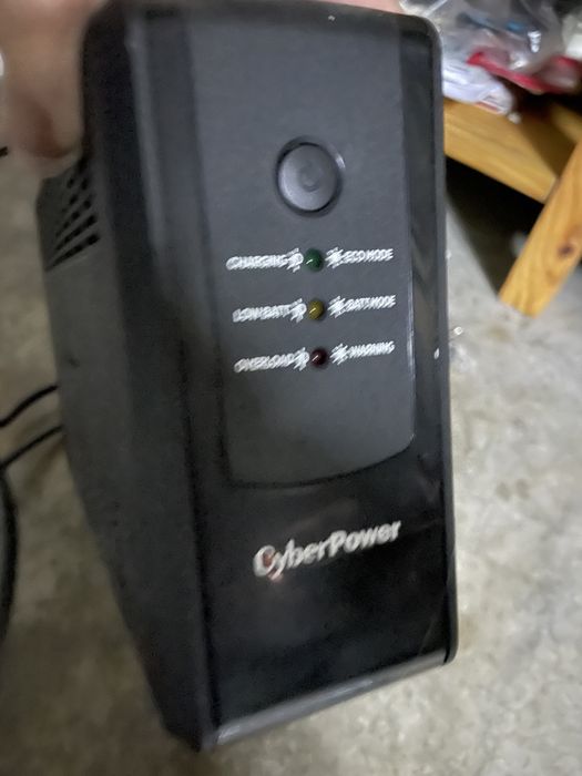 UPS Cyberpower (par)