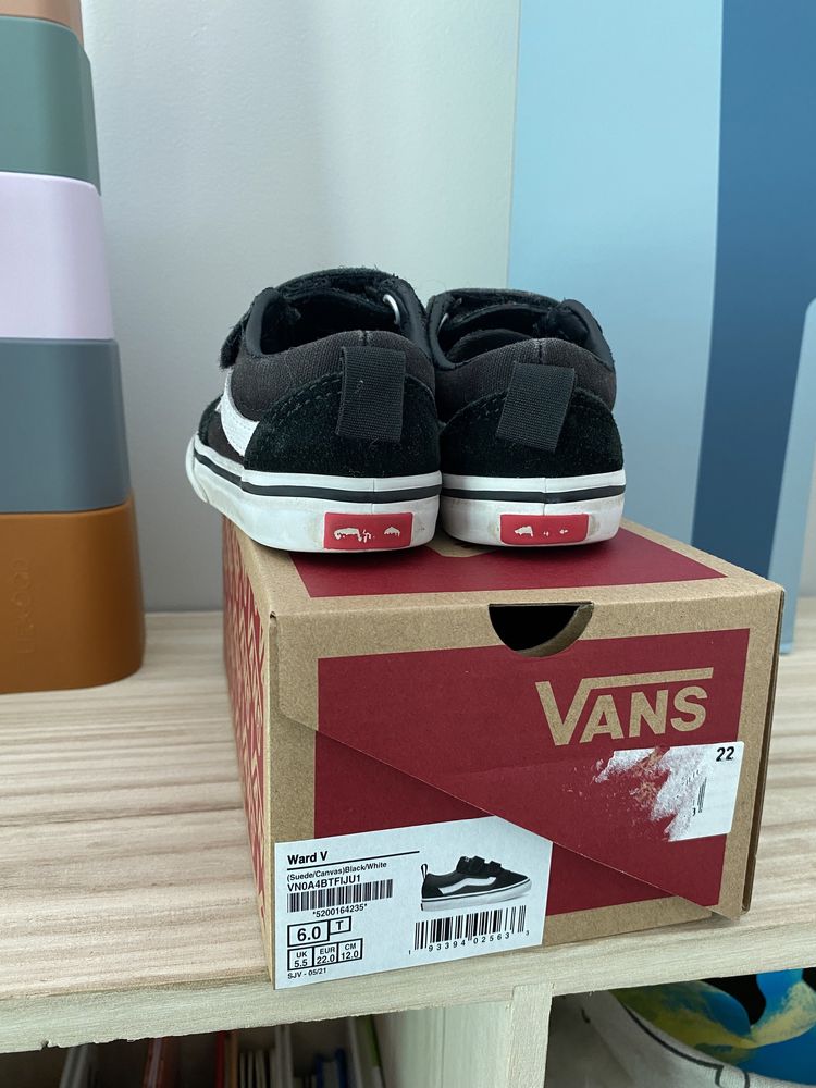 Vans kids tamanho 22