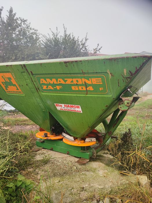Rozsiewacz Amazone zaf 604