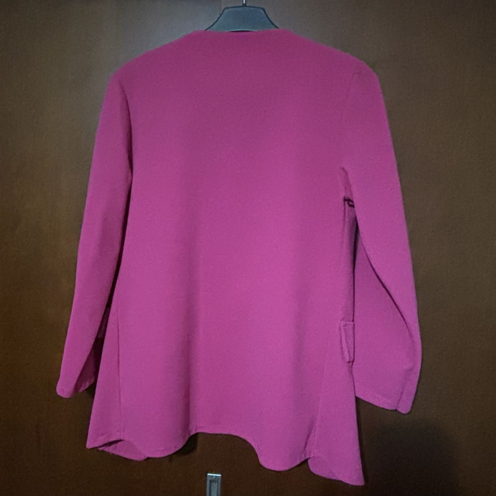 Blazer novo - rosa com botão punho
