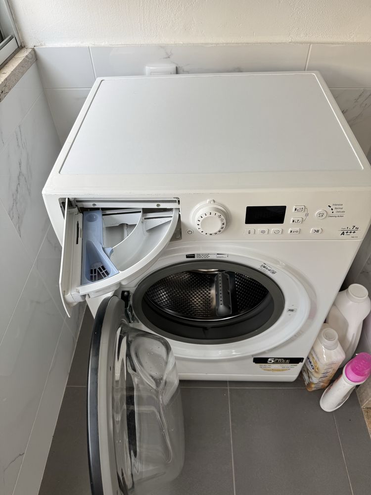 Máquina de lavar Roupa Hotpoint Ariston