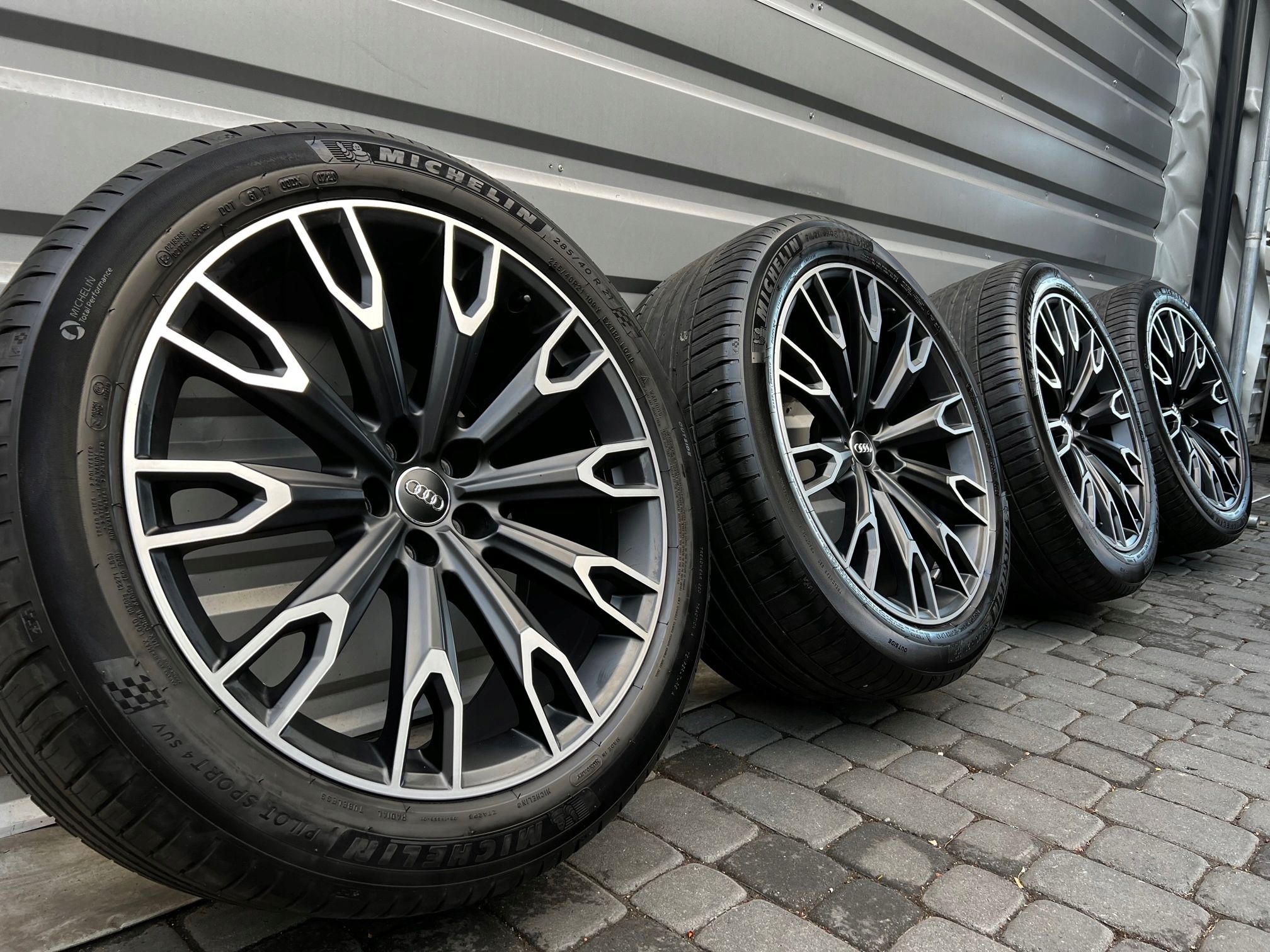 Felgi Audi 21 A5 A6 A7 A8 SQ5 Q7 SQ7 Q8 SQ8 E-Tron