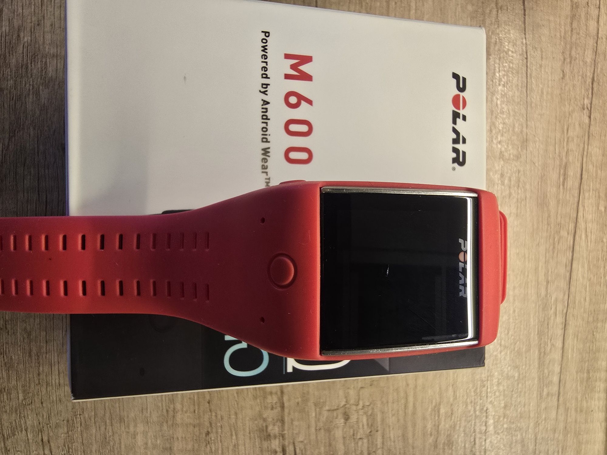 Смарт годинник polar m 600