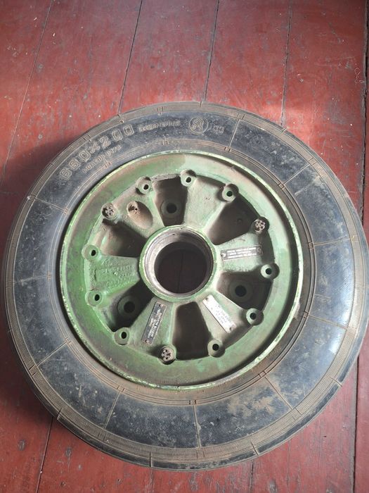 Шина авіаційна 660×200