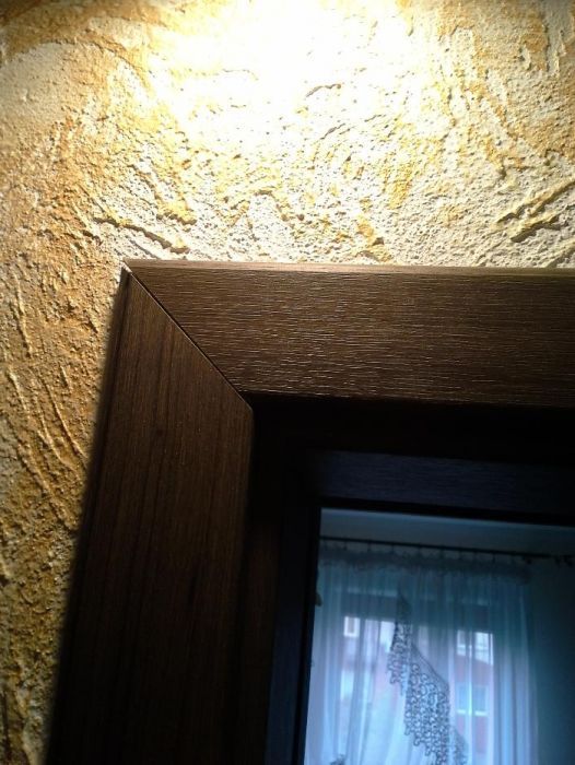 Ościeznica regulowana DRE kolor wiąz tabacco