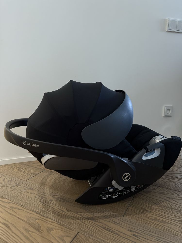 Автокресло Cybex T i-size