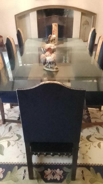 Mesa tampo em vidro e bases madeira nogueira maciças